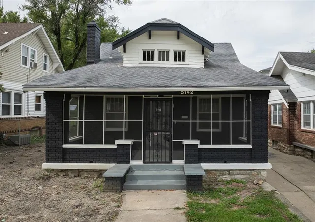 Photo 1 of Single family home for sale at 5142 Brookwood Ave, Kansas City, MO 64110 | MLS# 2621750 | Listing updated on 2026-08-14