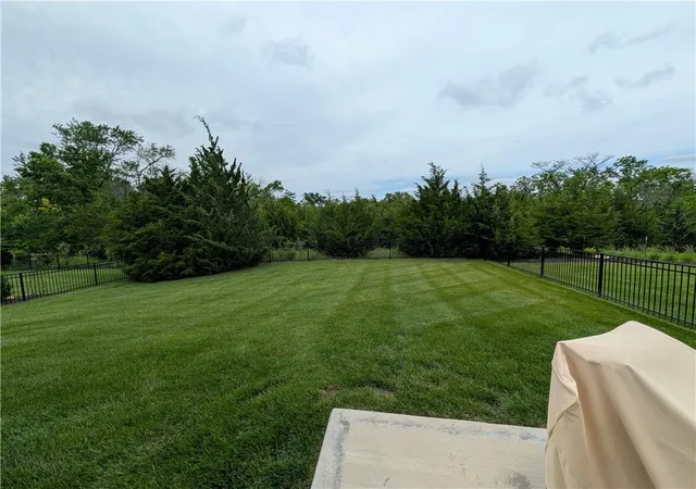 33rd image of 22076 W 93rd Ter, Lenexa, KS 66220 | MLS# 2621755