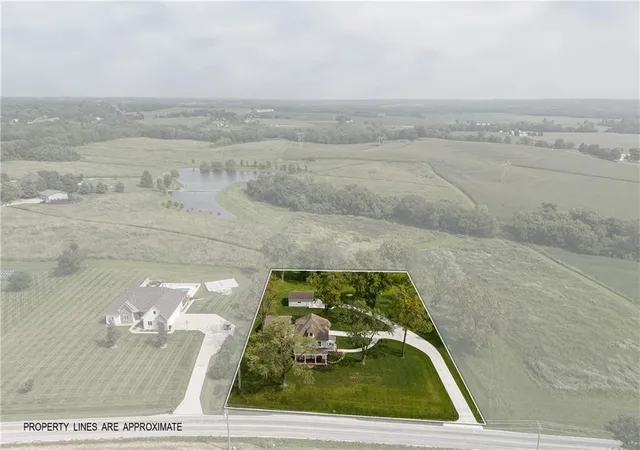 47th image of 5201 Cook Rd, St Joseph, MO 64505 | MLS# 2621800
