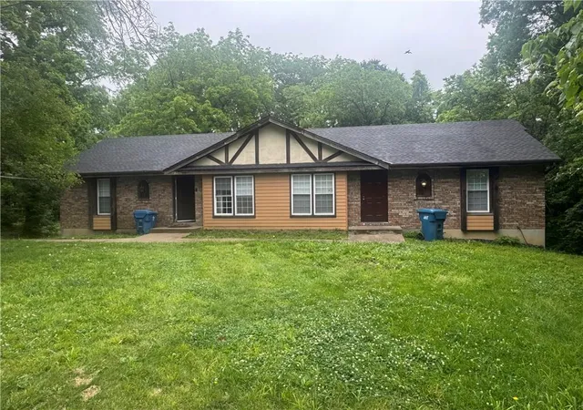 Homes for sale in Liberty, MO | 8808 Orchard St, Liberty, MO 64068 | MLS# 2621826