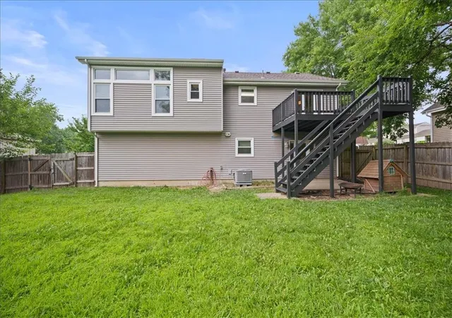 Homes for sale in Merriam, KS | 5181 Farley Ln, Merriam, KS 66203 | MLS# 2621828