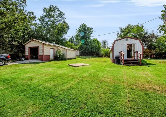 Photo 3 of Single family home for sale at 29335 Van Dyke Ave, Warsaw, MO 65355 | MLS# 2621843 | Listing updated on 2026-08-28