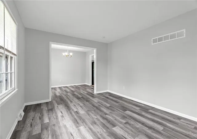 4th image of 17908 E Cheyenne Dr, Independence, MO 64056 | MLS# 2621845
