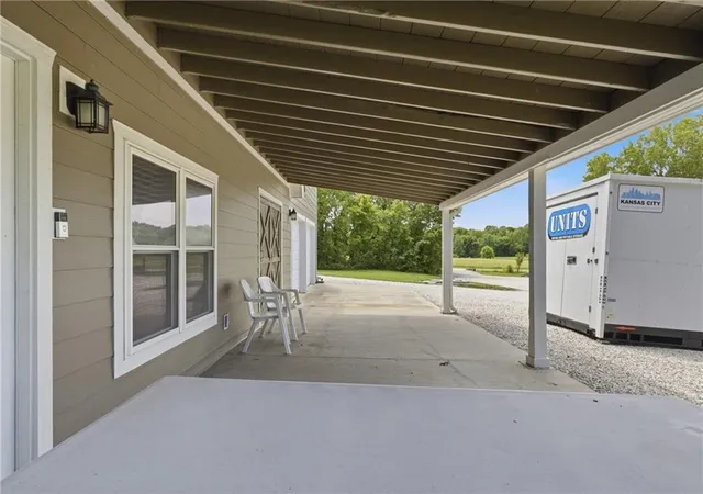 23rd image of 25095 W 215th St, Spring Hill, KS 66083 | MLS# 2621877