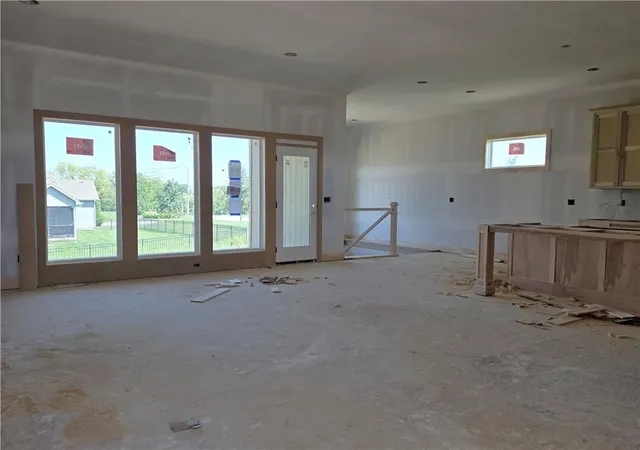 2nd image of 4525 145th Ct, Basehor, KS 66007 | MLS# 2621901