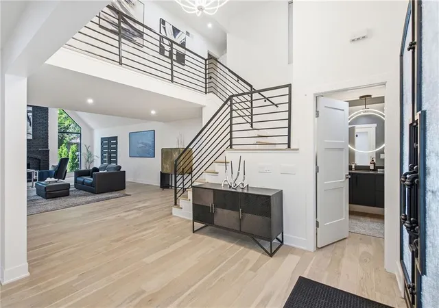 Photo 3 of Single family home for sale at 3205 W 83rd Street, Leawood, KS 66206 | MLS# 2621911 | Listing updated on 2026-10-23
