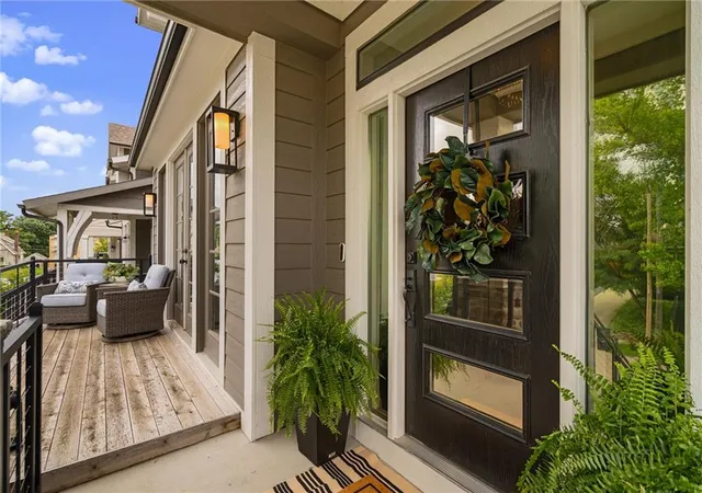 4th image of 725 W 44Th Ter, Kansas City, MO 64111 | MLS# 2621914