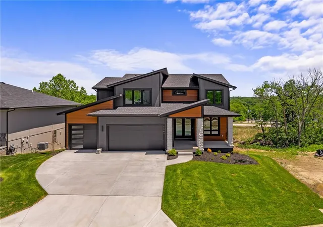 Photo 1 of Single family home for sale at 22364 W 90th Terrace, Shawnee Mission, KS 66227 | MLS# 2621922 | Listing updated on 2026-09-30
