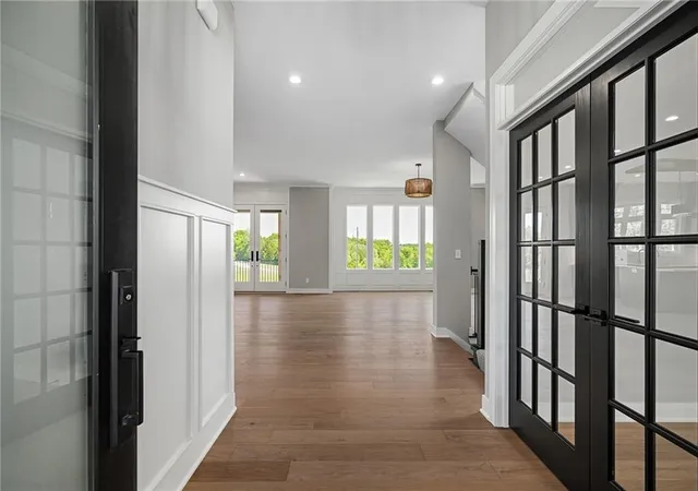 Photo 4 of Single family home for sale at 22364 W 90th Terrace, Shawnee Mission, KS 66227 | MLS# 2621922 | Listing updated on 2026-09-30