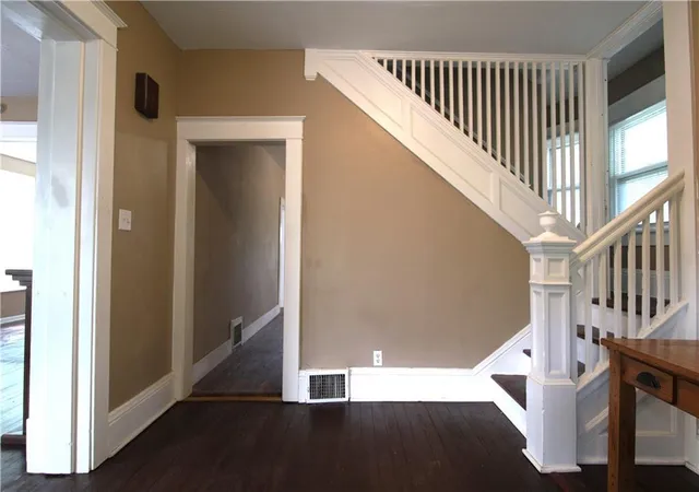 2nd image of 702 Mcdonald St, St Joseph, MO 64505 | MLS# 2621958