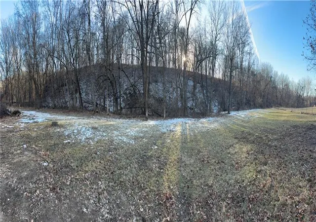 1st image of 4201 Ne Staley Rd, Kansas City, MO 64156 | MLS# 2621983