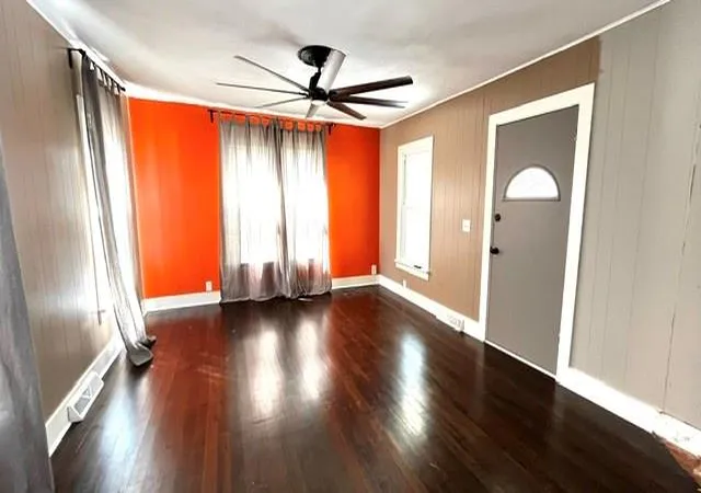 Photo 4 of Single family home for sale at 117 S Elm St, Ottawa, KS 66067 | MLS# 2622031 | Listing updated on 2026-08-30