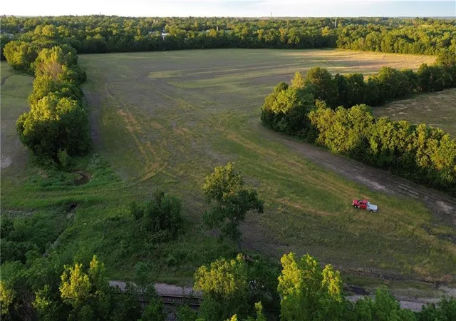 2nd image of Stewart Ln, Paola, KS 66071 | MLS# 2622063