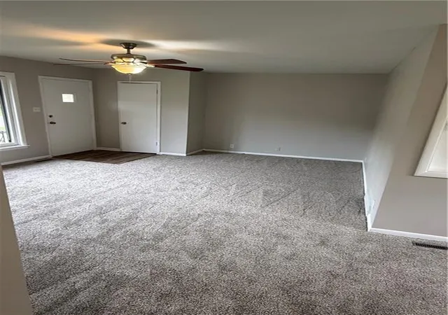 4th image of 3115 Doniphan Ave, St Joseph, MO 64507 | MLS# 2622064