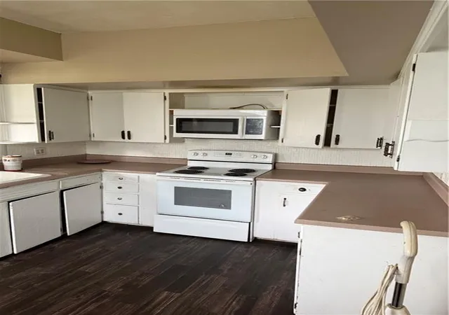 5th image of 505 N 24Th St, St Joseph, MO 64501 | MLS# 2622066
