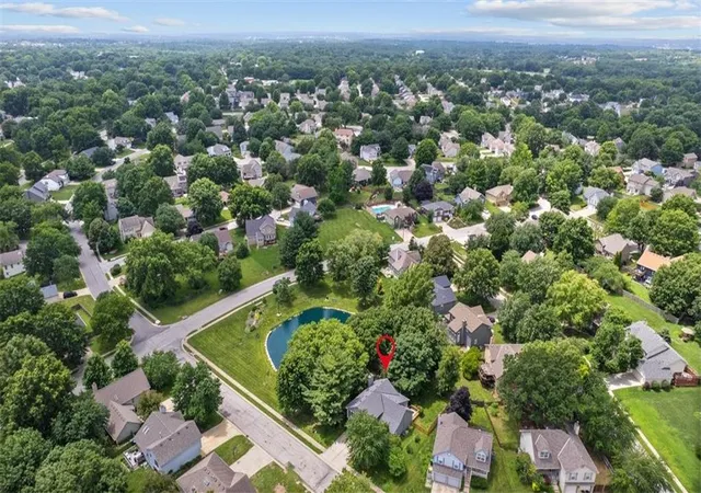 Homes for sale in Blue Springs, MO | 2112 Ne Springbrook St, Blue Springs, MO 64014 | MLS# 2622101