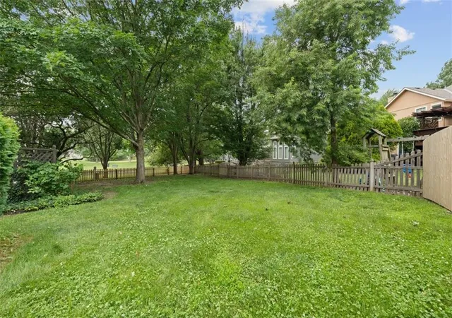 Homes for sale in Blue Springs, MO | 2112 Ne Springbrook St, Blue Springs, MO 64014 | MLS# 2622101