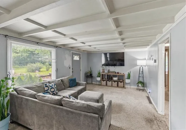 5th image of 7337 Barnes Dr, Kansas City, KS 66109 | MLS# 2622143