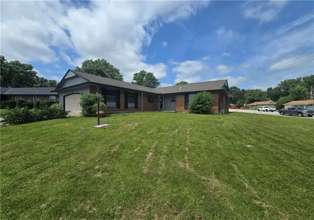 Photo 3 of Single family home for sale at 8700 Ford Ave, Raytown, MO 64138 | MLS# 2622153 | Listing updated on 2026-07-21