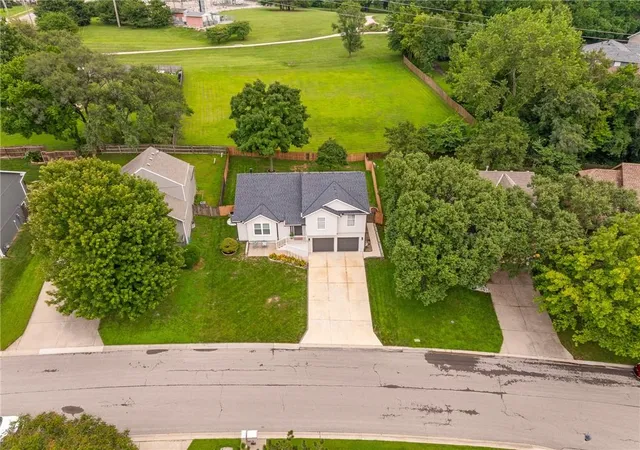55th image of 5109 Rosehill Rd, Shawnee, KS 66216 | MLS# 2622182