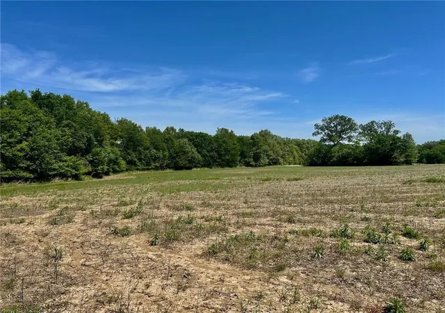Homes for sale in Lone Jack, MO | 34914 E Colbern Rd, Lone Jack, MO 64070 | MLS# 2622186