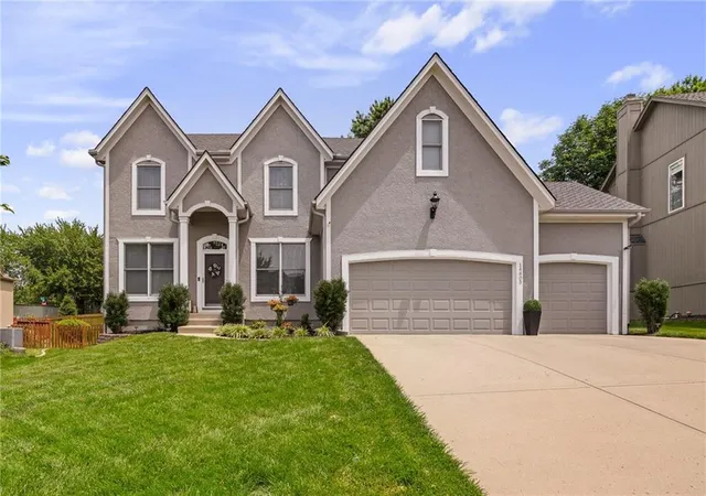 1st image of 14805 Slater St, Overland Park, KS 66221 | MLS# 2622219