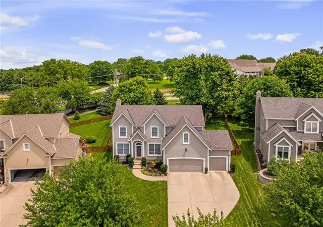 2nd image of 14805 Slater St, Overland Park, KS 66221 | MLS# 2622219