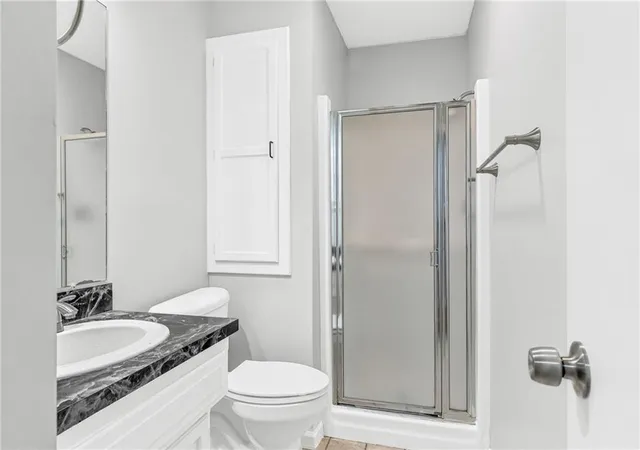 5th image of 724 E 122Nd Ter, Kansas City, MO 64146 | MLS# 2622232