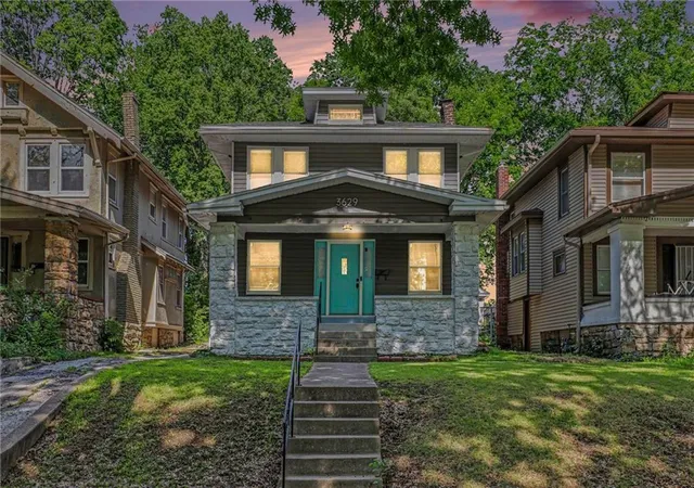 Homes for sale in Kansas City, MO | 3629 Benton Blvd, Kansas City, MO 64128 | MLS# 2622254