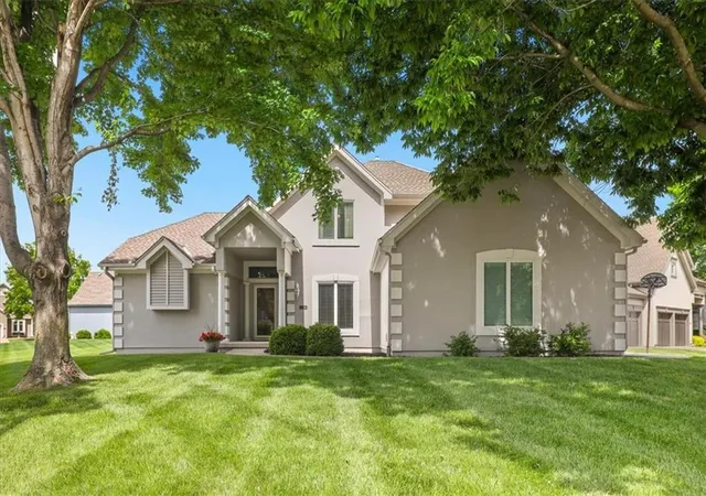 Homes for sale in Kansas City, MO | 8623 N Richmond Ave, Kansas City, MO 64157 | MLS# 2622259