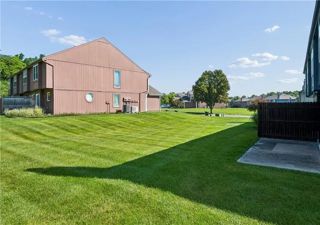 32nd image of 5542 Nw Moonlight Meadow Dr, Lees Summit, MO 64064 | MLS# 2622261
