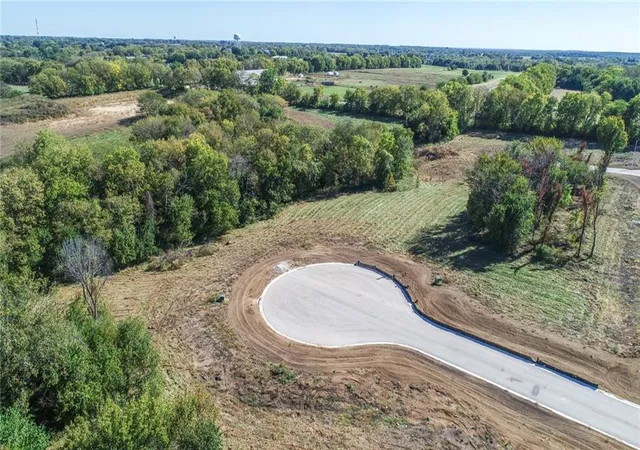 Photo 3 of Land for sale at Lot 19 Prairie Grv Ests, Lone Jack, MO 64086 | MLS# 2622314 | Listing updated on 2026-10-08