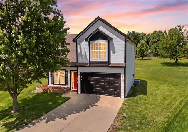 Photo 1 of Single family home for sale at 10908 N Donnelly Ct, Kansas City, MO 64157 | MLS# 2622316 | Listing updated on 2026-09-28