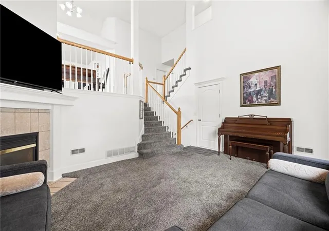 Photo 4 of Single family home for sale at 10908 N Donnelly Ct, Kansas City, MO 64157 | MLS# 2622316 | Listing updated on 2026-09-28