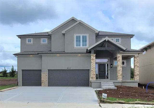 1st image of 18257 Earnshaw St, Bucyrus, KS 66013 | MLS# 2622358