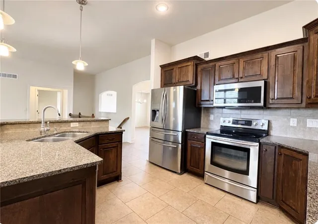 3rd image of 3109 N 109Th Ter, Kansas City, KS 66109 | MLS# 2622409