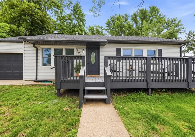 Photo 2 of Single family home for sale at 2901 S 26th Street, Kansas City, KS 66106 | MLS# 2622413 | Listing updated on 2026-09-22