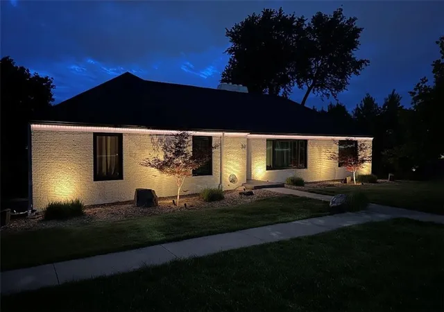4th image of 30 Ne Normandy Ln, Kansas City, MO 64116 | MLS# 2622420