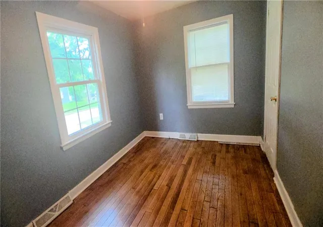 5th image of 1312 W 29Th St, Independence, MO 64052 | MLS# 2622421