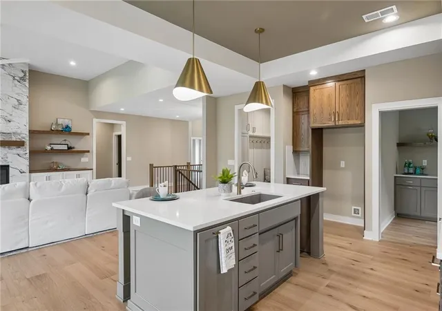 Photo 4 of Single family home for sale at 2717 NE 91st Place, Kansas City, MO 64156 | MLS# 2622433 | Listing updated on 2026-09-05