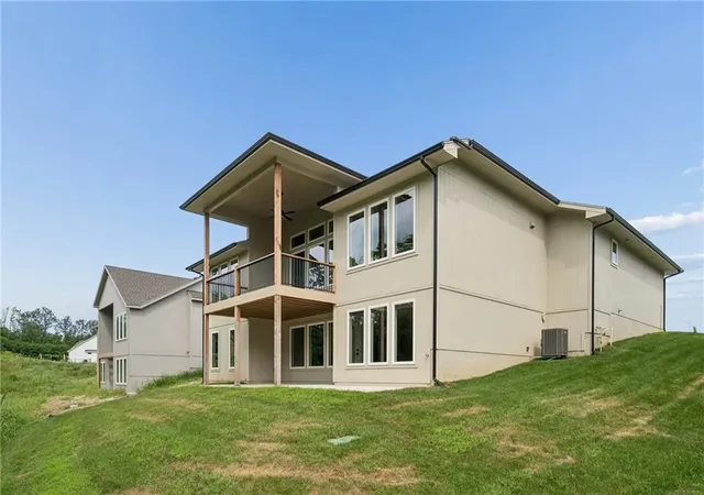 Photo 42 of Single family home for sale at 2717 Ne 91st Place, Kansas City, MO 64156 | MLS# 2622433 | Listing updated on 2026-09-05