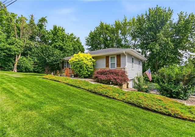 Homes for sale in Shawnee, KS | 19211 W 65th Ter, Shawnee, KS 66218 | MLS# 2622470