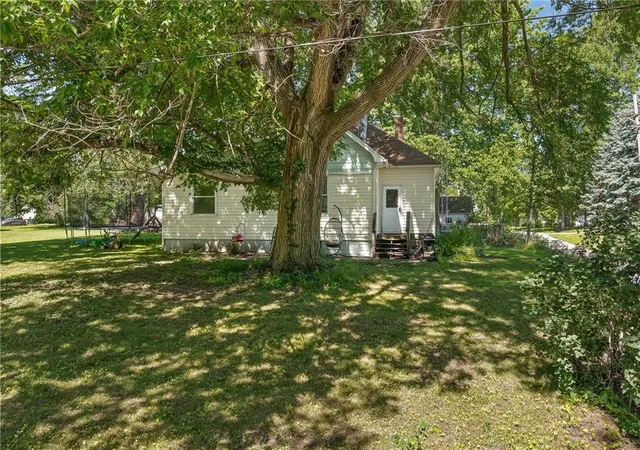 Homes for sale in Oregon, MO | 401 N Madison St, Oregon, MO 64473 | MLS# 2622503