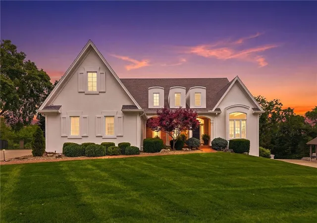 1st image of 3304 Trail Ridge Dr, Independence, MO 64055 | MLS# 2622528
