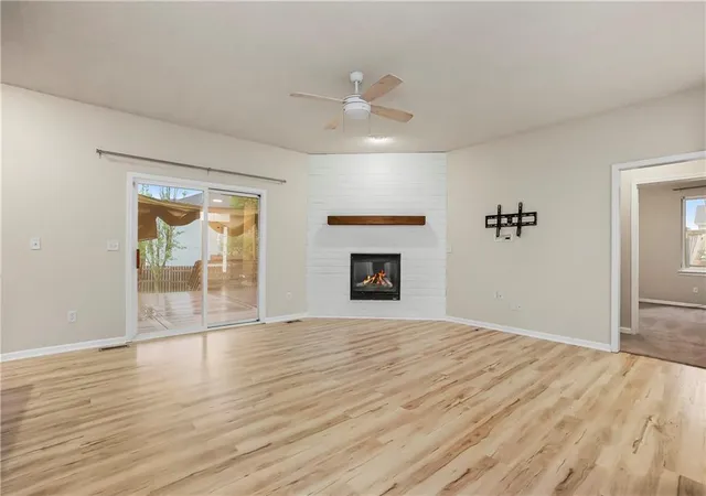 3rd image of 675 S Evergreen St, Gardner, KS 66030 | MLS# 2622535