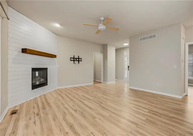 5th image of 675 S Evergreen St, Gardner, KS 66030 | MLS# 2622535