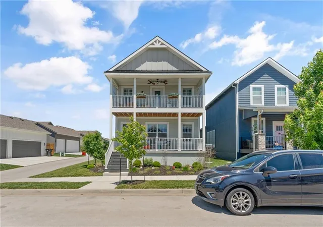1st image of 23500 E 11th St S, Independence, MO 64056 | MLS# 2622544