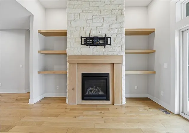 4th image of 1712 Sw 27Th St, Lees Summit, MO 64082 | MLS# 2622642