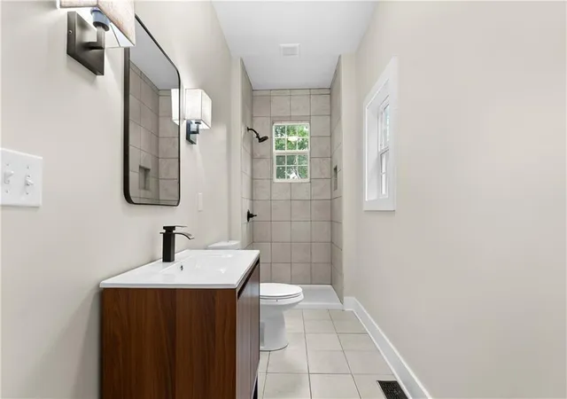 3rd image of 505 Garfield Ave, Kansas City, MO 64124 | MLS# 2622644