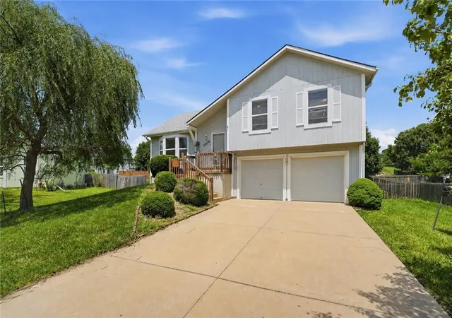 Homes for sale in Gardner, KS | 32644 W 171st Ct, Gardner, KS 66030 | MLS# 2622665